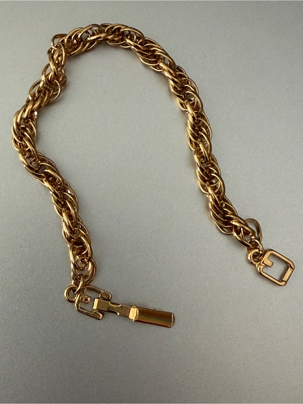 VINTAGE GOLD PLATED GIVENCHY TWISTED ROPE CHAIN BRACELET